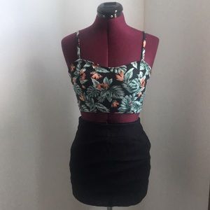 Forever 21 Floral Crop Top Size S